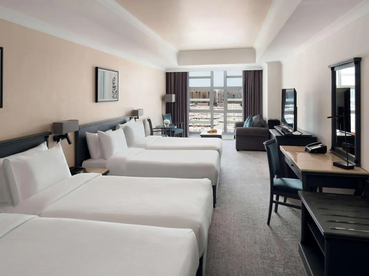 Anwar Al Madinah Moevenpick Hotel Medina 5*,