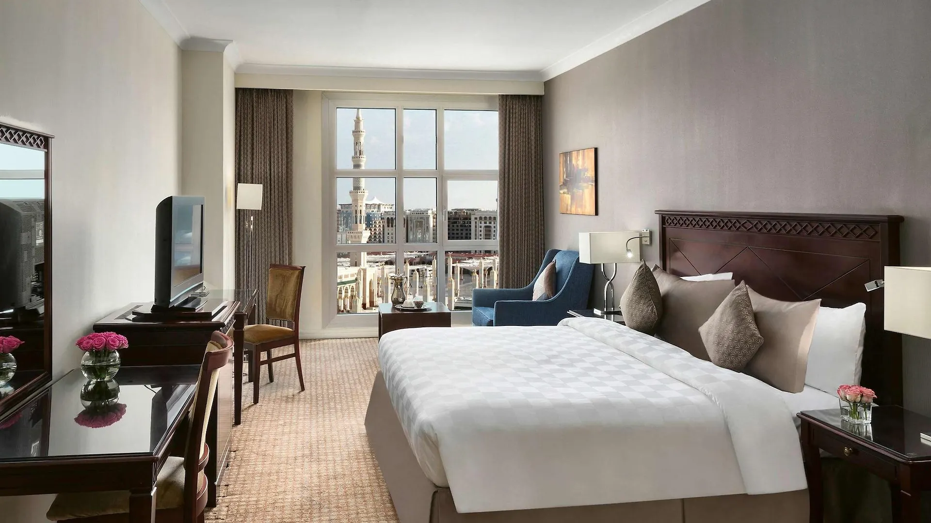Anwar Al Madinah Moevenpick Hotel Medina 5*,