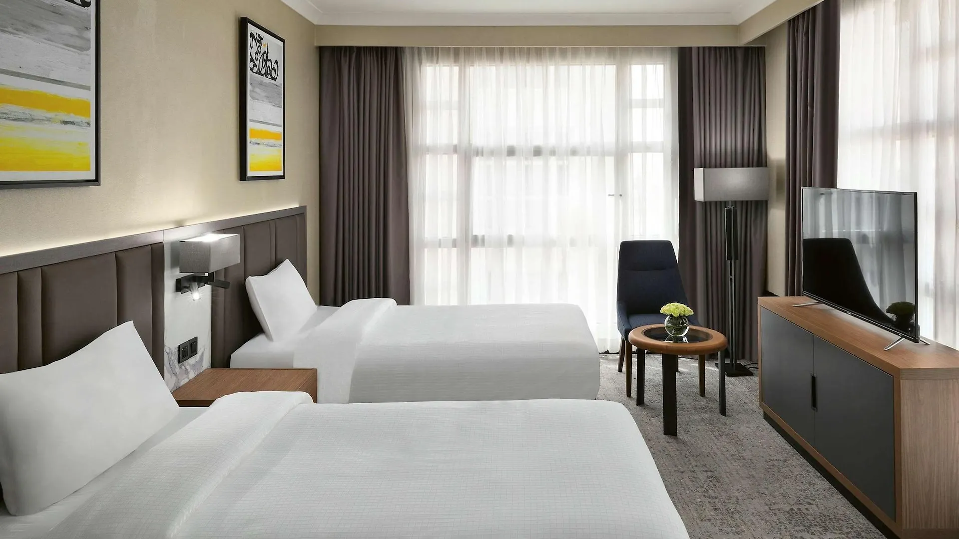 Anwar Al Madinah Moevenpick Hotel Medina 5*,  Saudi Arabia