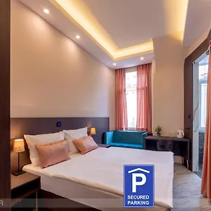 Center Hotel Lubiana